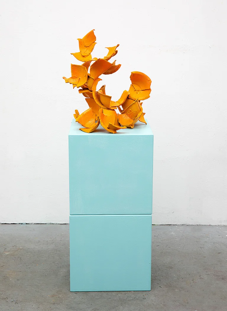 Anne-Katrin Puchner — Little C. / 2022 / Mixed Media / 35 x 35 x 34 cm (ohne Sockel) Preis auf Anfrage